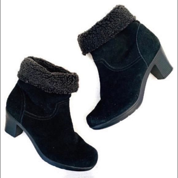 clarks fur lined boots